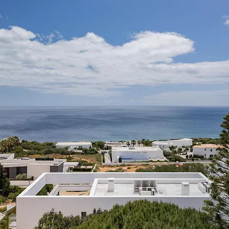 Vanguard By Destination Algarve