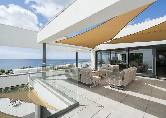 Vanguard By Destination Algarve